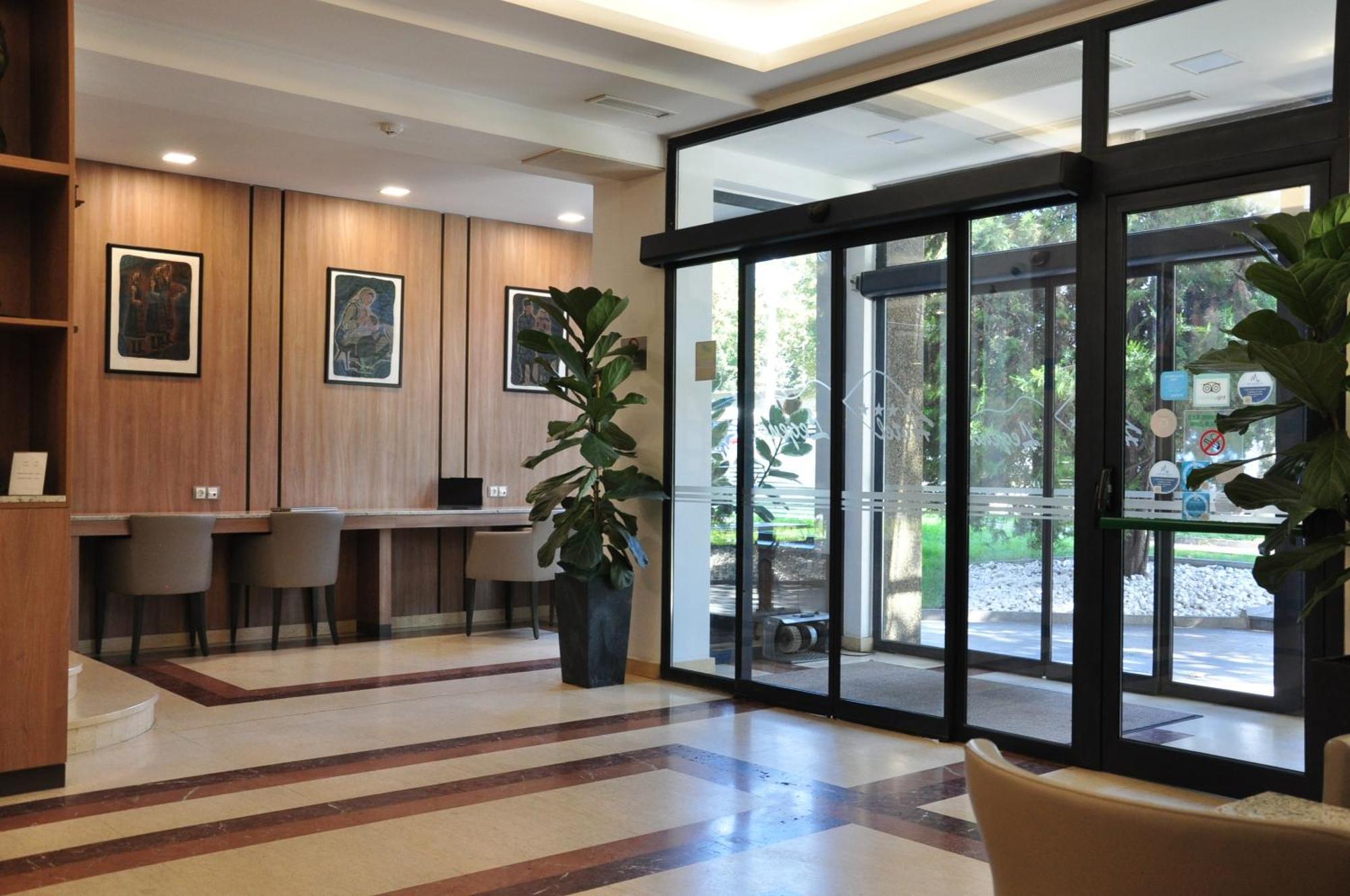 Legends Hotel Sofia Extérieur photo
